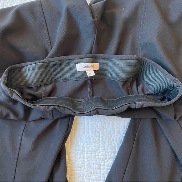 GARAGE Fit and Flare Pull-On Pants with Stretch and Seam Detail Size Medium - Picture 8 of 14